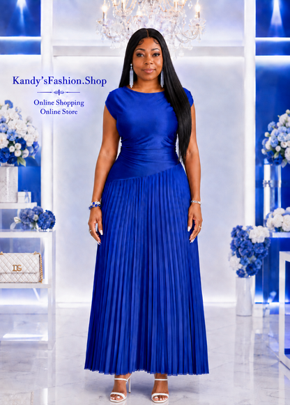 Women Plus Size Elegant Solid Color Pleated Round Neck Sleeveless Dress
