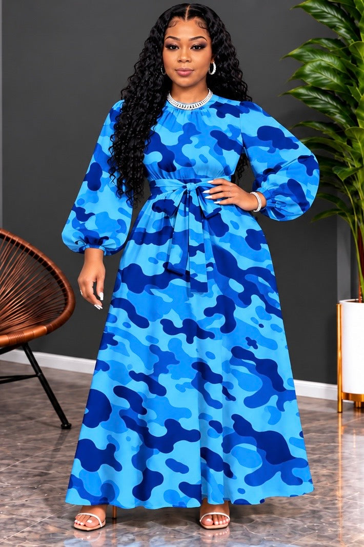 Women’s Plus Size Camouflage Print Maxi Dress

Step out in style with this beautiful plus-size camouflage maxi dress. Featuring elegant lantern sleeves, a flattering A-line silhouette, a round neckline, and an adjustable tie waist for a comfortable, femin